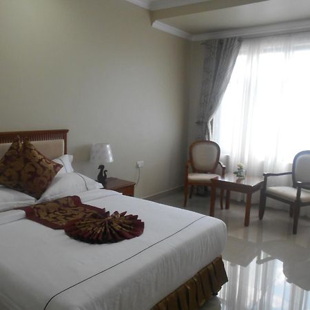 Adden Palace Hotel & Conference Centre Μουάνζα Εξωτερικό φωτογραφία